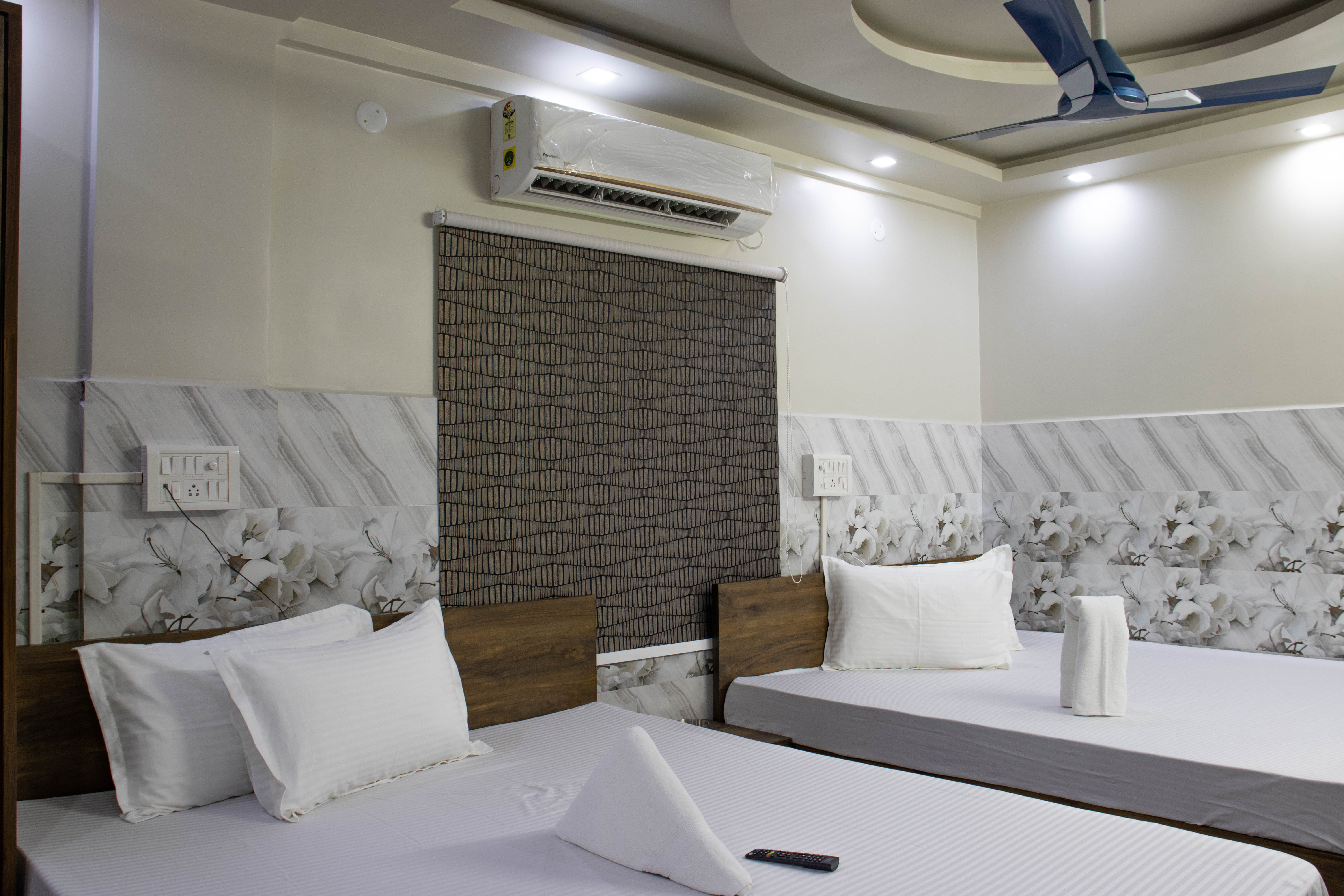 Budget Family Hotel in Kolkata